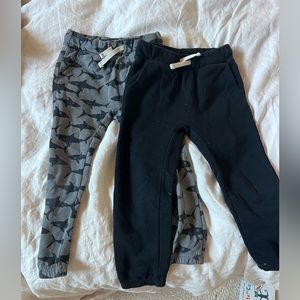 Old Navy 4t sweats